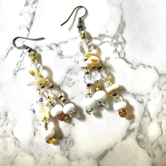 Crystal white beaded drop earrings - Picture 2 of 7